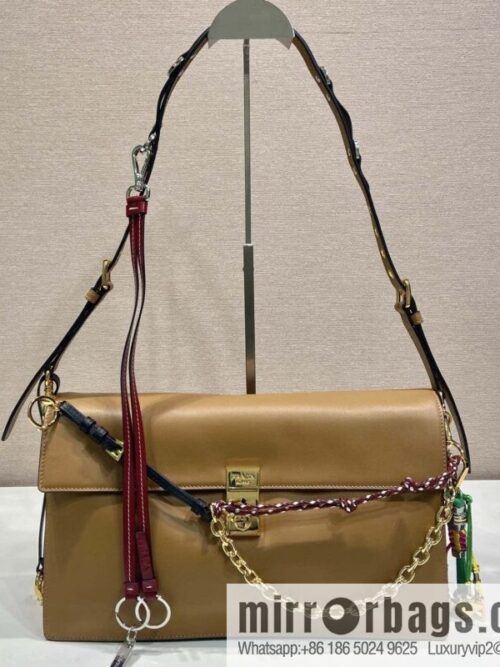 wsxc1741367200120_0-800x800fgrk5qmrcft77275_20250630184945.jpg PRADA 🎉 new 🎉 1BD378 large 🎉🎉 brown