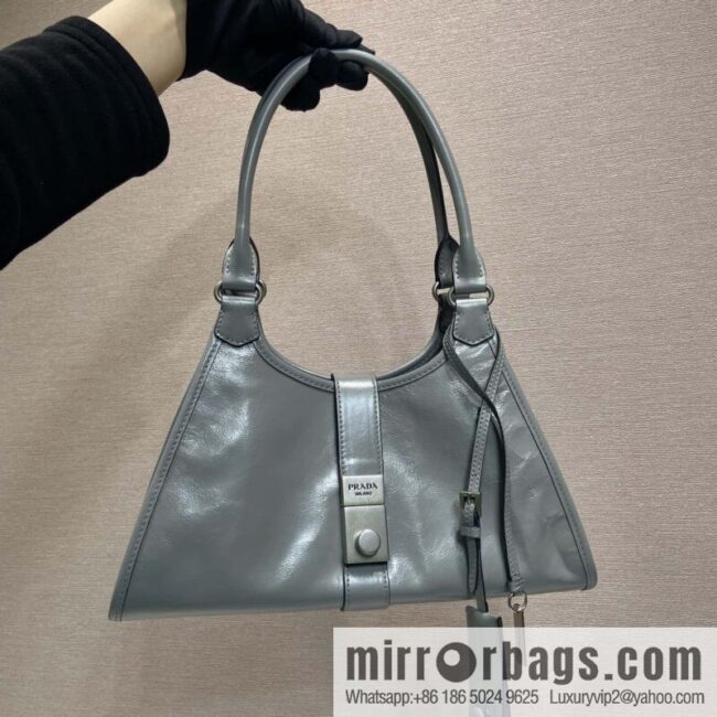 PRADA 🎉 new 🎉 1BG563 spring and summer new🎉🎉