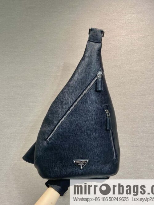wsxc1741960411884_0-800x800qfapjj2ef4376853_20250630183552.jpg PRADA 🎉 new breast bag 🎉 2VZ092A full leather 🎉 black