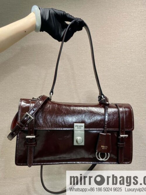 PRADA 🎉 new pen holder bag 🎉 1BN026 small 🎉🎉 burgundy