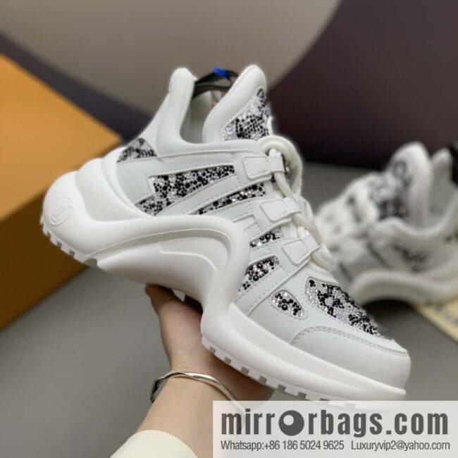 LV [Super 🔥 explosion] L series arch bridge vibration damping dad shoes