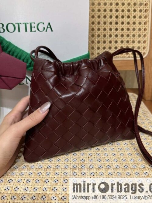 wsxc1742655225448_0-800x800c0d1surdsbg68143_20250630131743.jpg BV Small Dustbag Garbage Bag 816987 Akane Brown Red