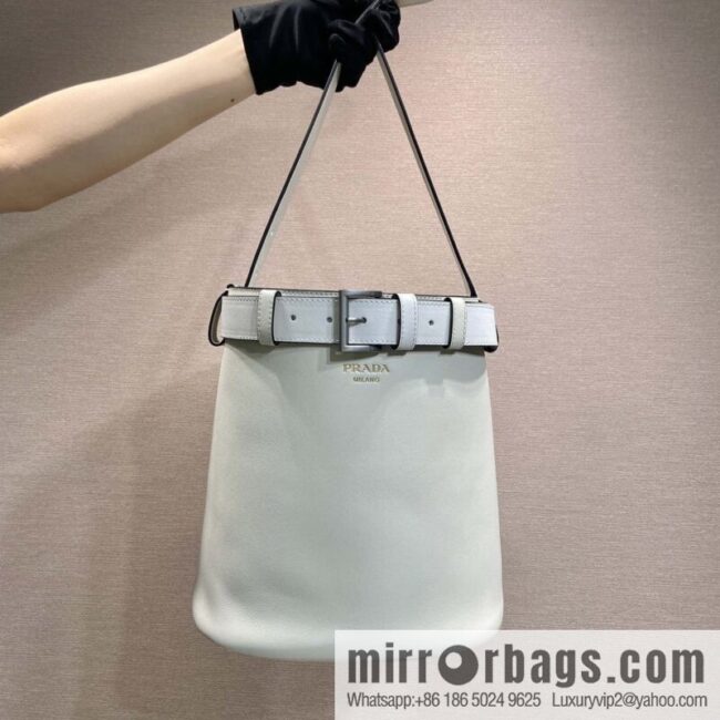 PRADA 🎉 new bucket bag 🎉 1BE085 🎉🎉 white