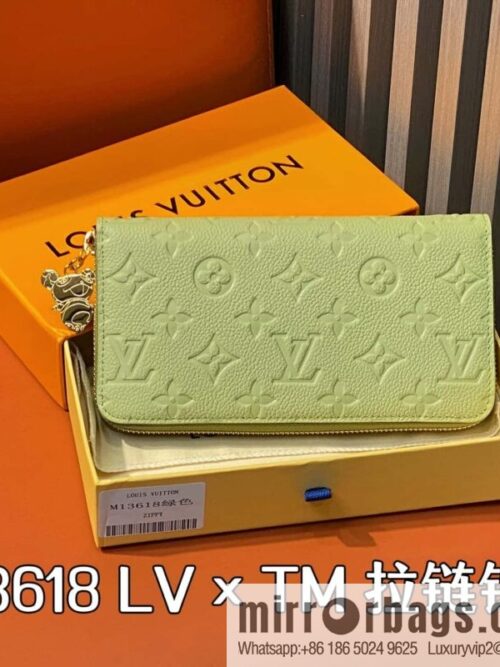 [Boutique‑grade] M13618 green white color, single zipper wallet LV × TM zipper wallet