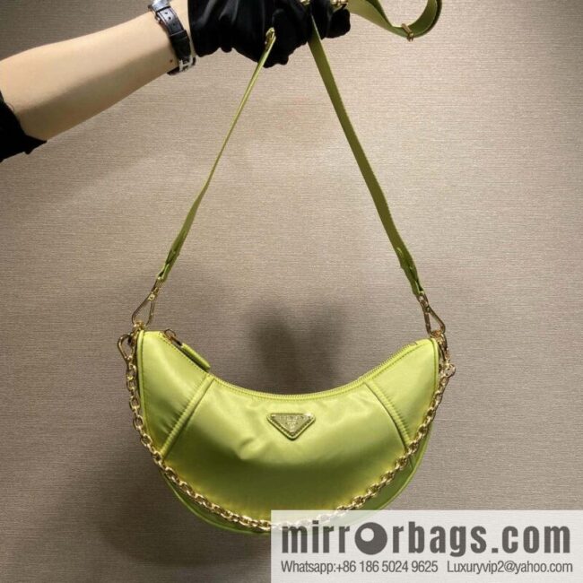 wsxc1743439531256_0-800x800c5thjxzs2yj58857_20250630013828.jpg PRADA ๐ new crescent bag ๐ 1BH222 multifunctional ๐๐ green