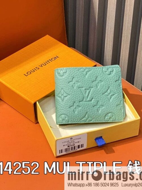 [Boutique‑grade] M14252 mint green, full leather short suit clip MULTIPLE wallet