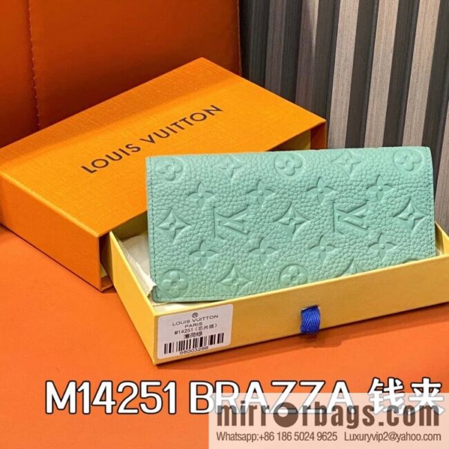 [Boutique‑grade] M14251 mint green, full leather suit clip BRAZZA wallet