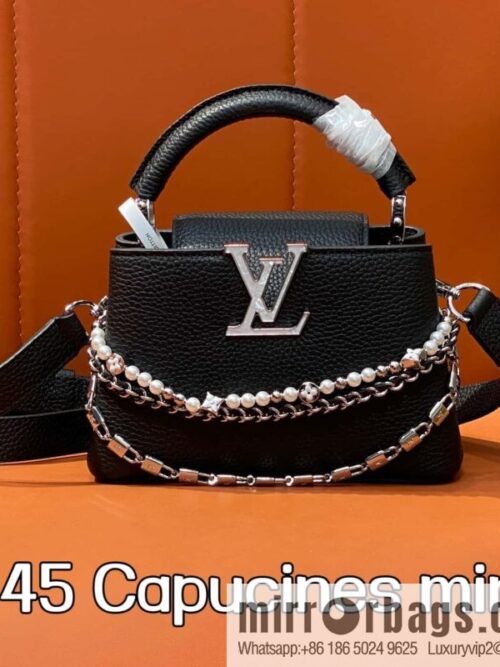 [Boutique‑grade] M12345 black, full leather cap that English model, this Capucines mini handbag