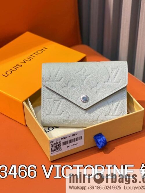 [Boutique‑grade] M13466 light gray, full leather three-fold wallet VICTORINE wallet