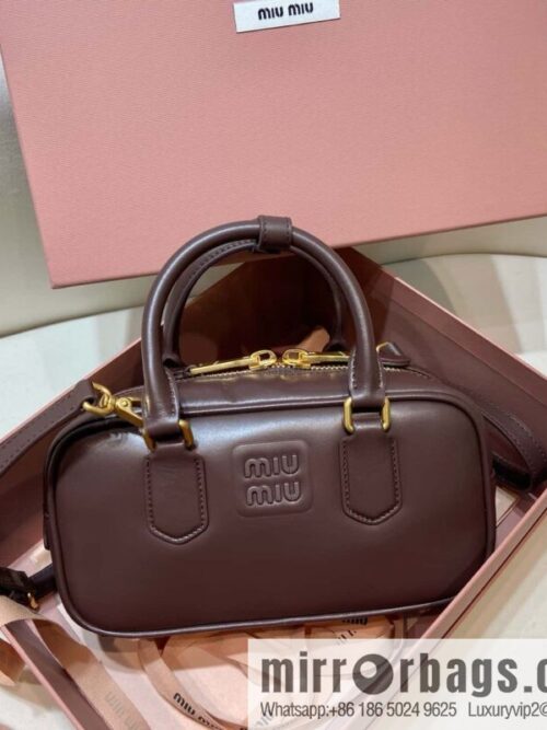 wsxc1744390635508_0-800x800o0gy42cimol47979_20250629235914.jpg MIUMIU new bowling bag Softy Padded 🎳 briar