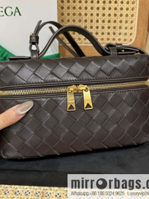 wsxc1744734887603_0-800x800dgl4qkksjvi37743_20250626045654.jpg BV Bang Bang Vanity 789109 Chocolate Brown