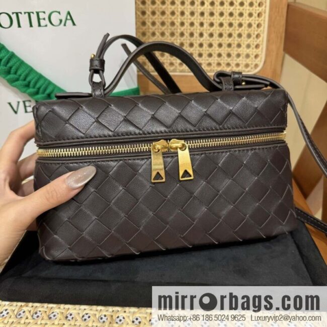 wsxc1744734887603_0-800x800dgl4qkksjvi37743_20250626045654.jpg BV Bang Bang Vanity 789109 Chocolate Brown