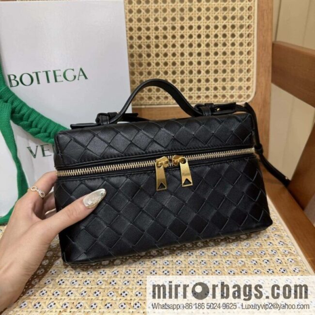 wsxc1744735099162_0-800x800dc1shpbp50f37697_20250626045550.jpg BV Bang Bang Vanity 789109 Black
