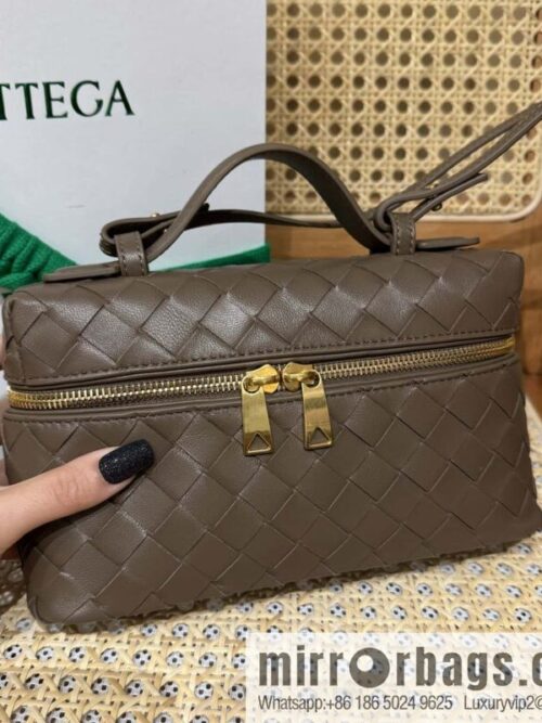 wsxc1744736033840_0-800x800j0gzfjvxpgm37581_20250626045301.jpg BV Bang Bang Vanity 789109 Pine cone brown