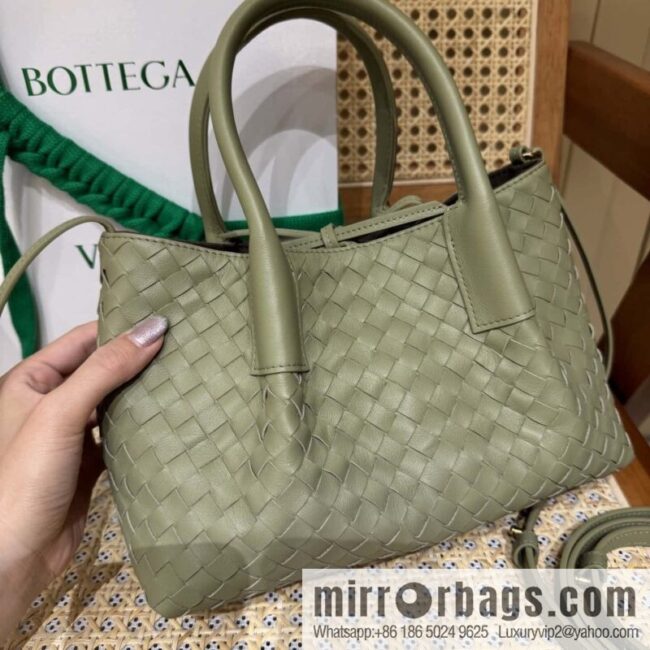 BV small Pinacoteca tote bag, travertine green 819004
