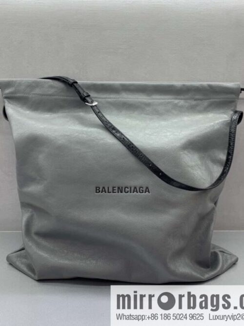 wsxc1745322348719_0-800x800c32awroenyk37000_20250626043738.jpg Balenciaga dust bag bag 811082 grey