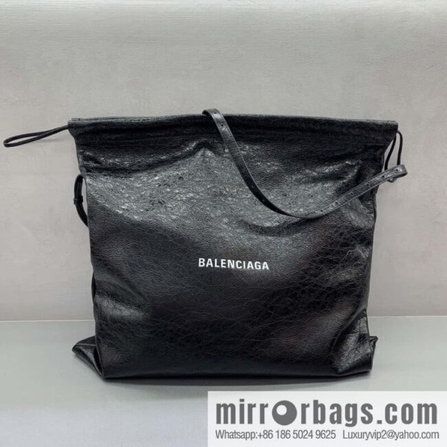 wsxc1745322563209_0-800x8000g0ctpjlra336982_20250626043710.jpg Balenciaga dust bag bag 811082 black