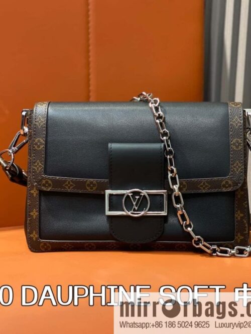 [Boutique‑grade] M13450 presbyopia black, full leather Daphne DAUPHINE SOFT medium handbag