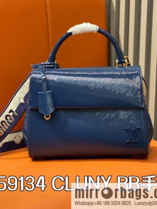 [Boutique‑grade] M59134 blue patent leather, water ripple handbag series CLUNY BB handbag
