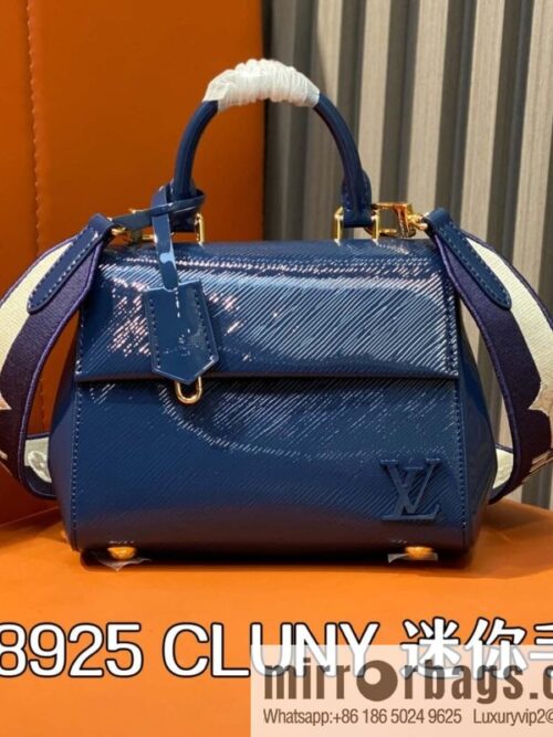 [Boutique‑grade] M58925 blue patent leather, water ripple handbag series CLUNY mini handbag