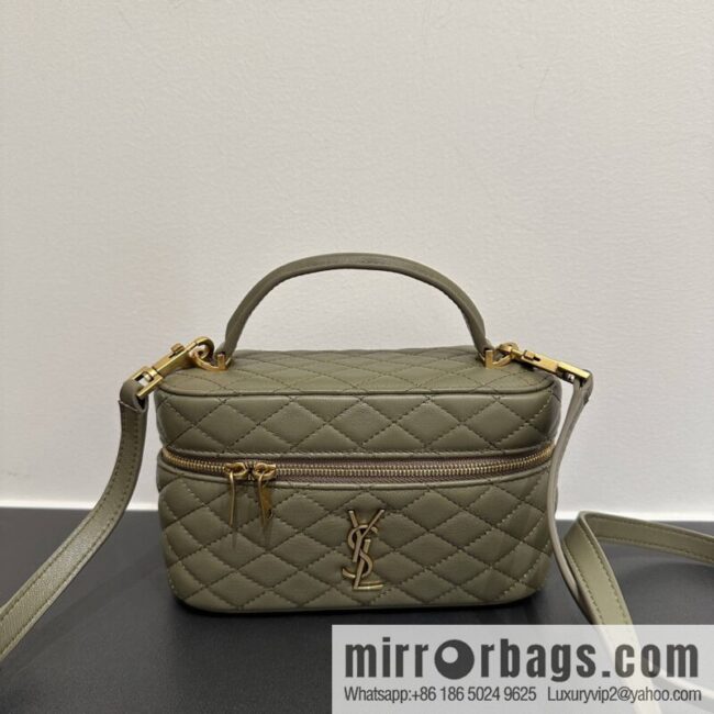 YSL 𝗚𝗔𝗕𝗬 𝗩𝗔𝗡𝗜𝗧𝗬 mini sheepskin clutch bag 766731 green