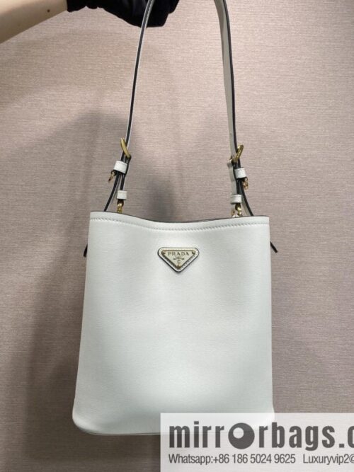 wsxc1746288706746_0_jpg-800x800wsdch4llkqf25959_20250626001118.jpg PRADA\'s new 1BE080 bucket bag, white