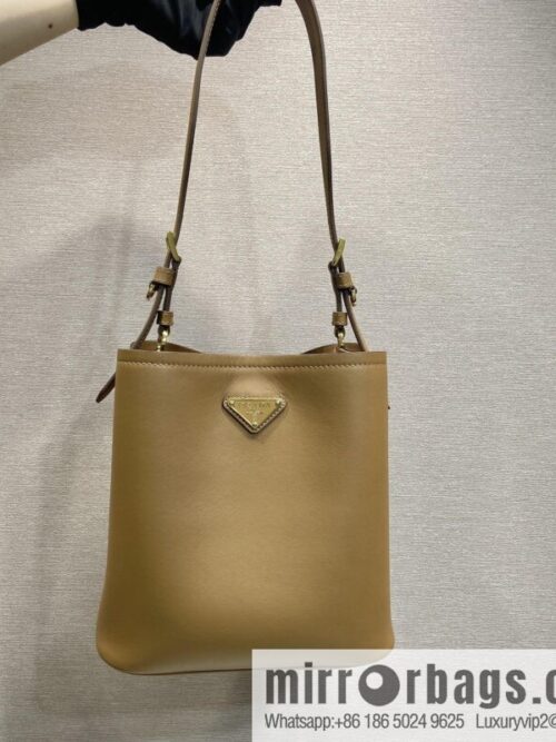 wsxc1746288813905_0_jpg-800x800utx4rqe4jiu25941_20250626001039.jpg PRADA\'s new 1BE080 bucket bag, caramel color