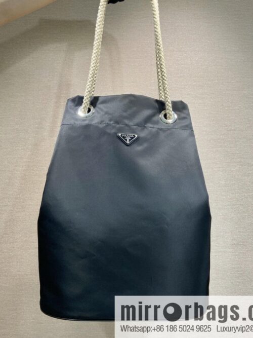 wsxc1746370506499_0_jpg-800x8002bt0lpmpttd25797_20250626000547.jpg PRADA men\'s bucket bag 2VG133 catwalk model, black