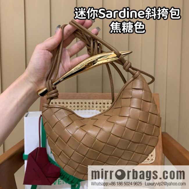 BV Mini Sardine Crossbody Bag 744267 Caramel