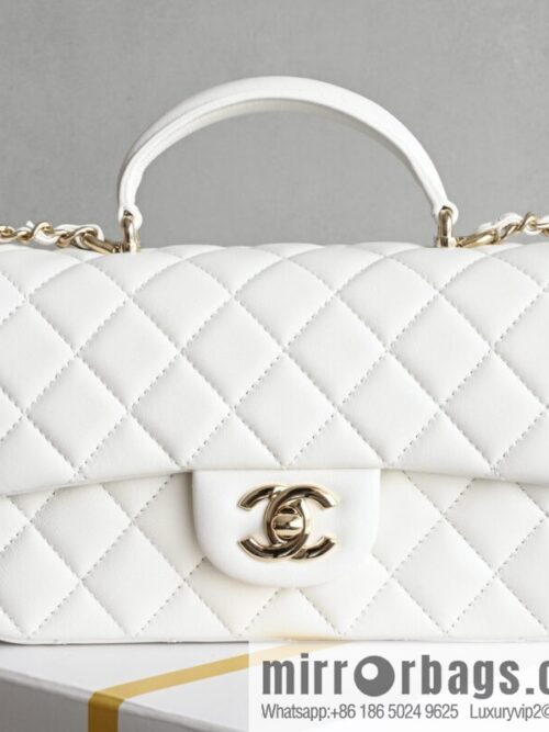 wsxc1746457273817_0_jpg-scaled-800x800f3v0zbnbbgl25416_20250625235338.jpg CHANEL 25P Mouth Cover Bag Hand Wrist AS2431 White