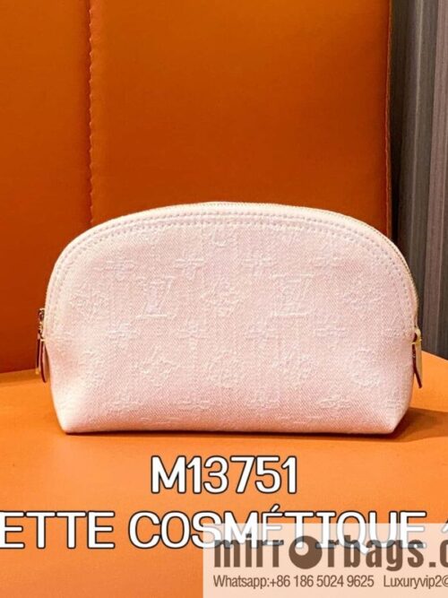 [Boutique‑grade] M13751 pink denim denim, variable code chip version cosmetic bag POCHETTE COSMÉTIQUE cosmetic bag