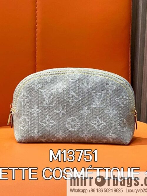 [Boutique‑grade] M13751 gray denim denim, variable code chip version cosmetic bag POCHETTE COSMÉTIQUE cosmetic bag