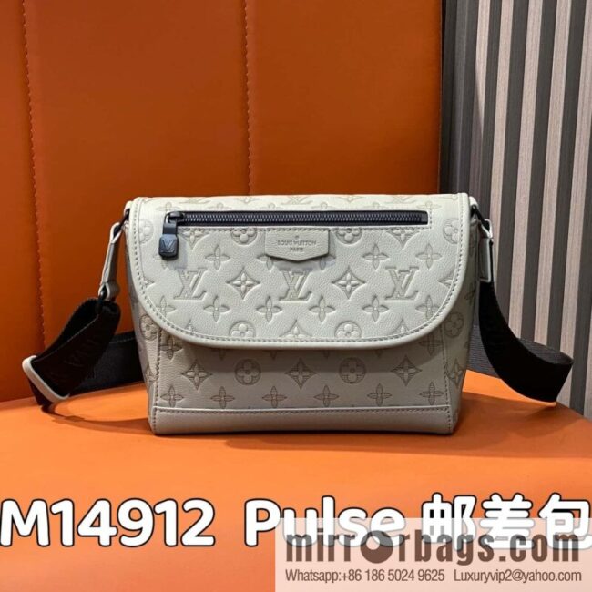 [Boutique‑grade] M14912 gray, full leather embossed men\'s bag messenger bag Pulse messenger bag