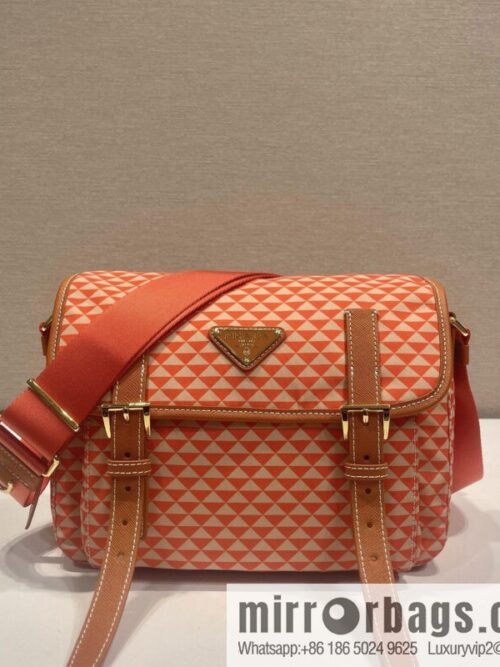 wsxc1747314371348_0_jpg-800x800eq2zhsdehoj14326_20250625182124.jpg PRADA\'s new Symbole1BD383 messenger bag, orange