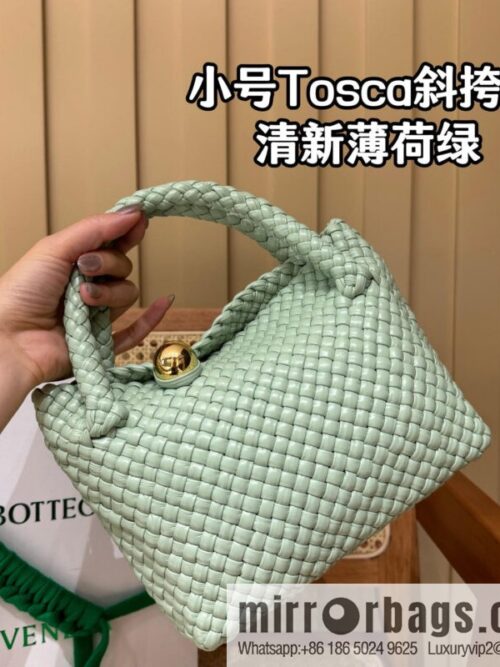 wsxc1747665682500_0_jpg-800x800pyt0xmnt0rl13470_20250625175637.jpg BV Small Tosca Crossbody Bag, Fresh Mint Green 777575