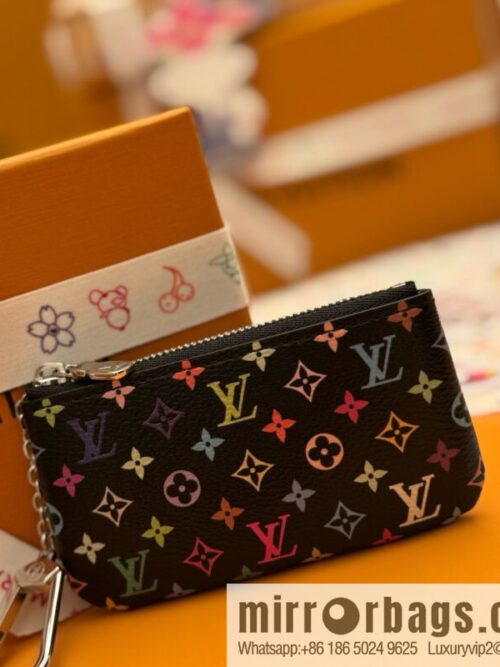 wsxc1747754373311_0_jpg-800x800kvcdnbrexdr13076_20250625174417.jpg LV M13664 LV x TM Key Pouch