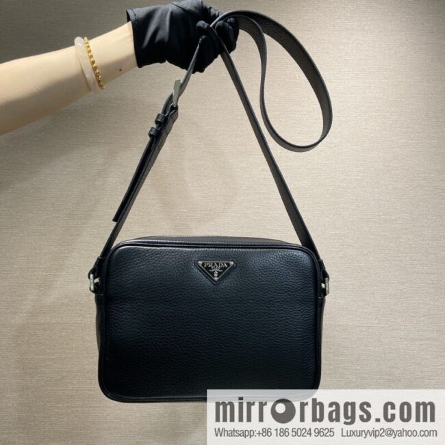 PRADA 🎉 new box bag 🎉 2VH189 🎉🎉 black