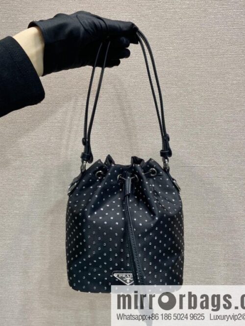 wsxc1749121321196_0-800x800wruanjgz2cc6172_20250625032958.jpg PRADA 🎉 Rivet Bucket Kit 🎉 1BE067 Rivet🎉🎉