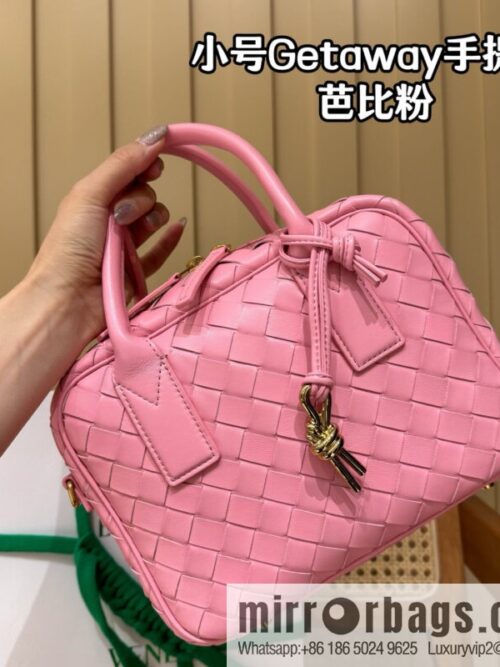 wsxc1749123761018_0_jpg-800x800bfsqfycnsii5975_20250625032810.jpg BV Small Getaway Tote 776736 Barbie Powder