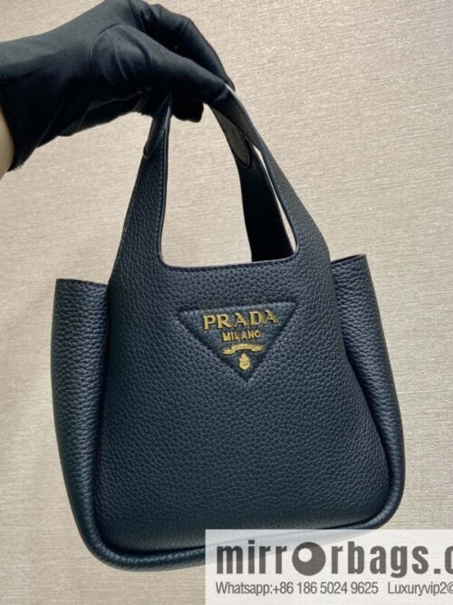 wsxc1749654015912_0_jpg-800x800k1jcmedrqu45770_20250625032626.jpg PRADA 🎉 mini basket 🎉 1BA349 🎉🎉 gold 😘😘 black