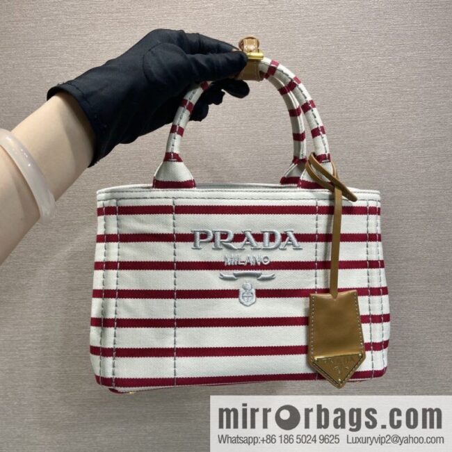 PRADA 🎉 new handbag 🎉 1BA038 🎉🎉 red stripe