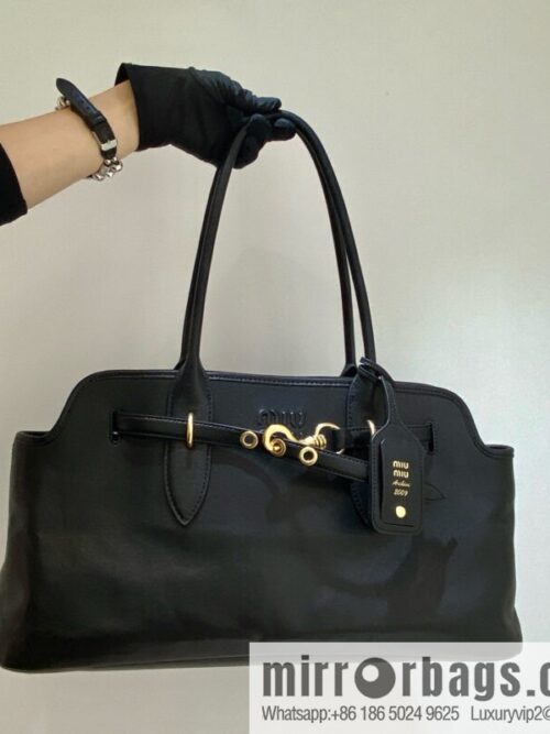 wsxc1749747119633_0_jpg-800x8005pbsss51c1m5338_20250625032200.jpg MIUMIU Aventure handbag 💕 new 💕 5BG310 💕💕 black