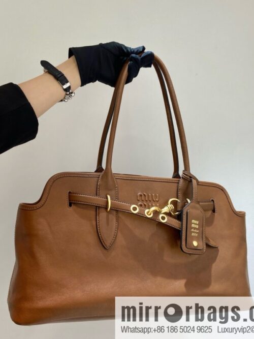wsxc1749747508699_0_jpg-800x8003anqttqqsea5310_20250625032141.jpg MIUMIU Aventure handbag 💕 new 💕 5BG310 💕💕 caramel color