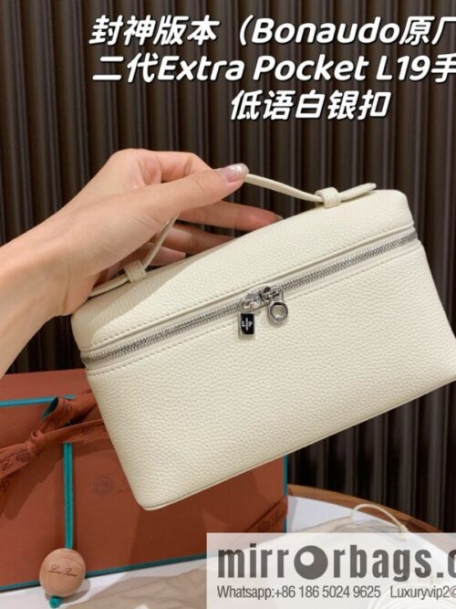 wsxc1750088218518_0_jpg-800x8001qsmmxtddyx4567_20250625031440.jpg Loro Piana 2nd Generation Extra Pocket L19 Clutch Bag FAN4046 Whispering Silver Buckle