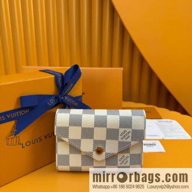 LV N64022 Gold Buckle \"Special Free\"