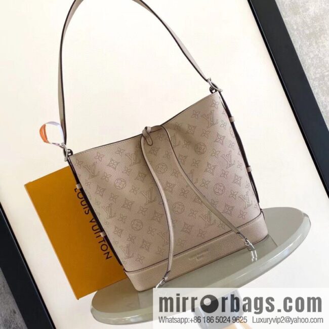 LV M12140 Flores