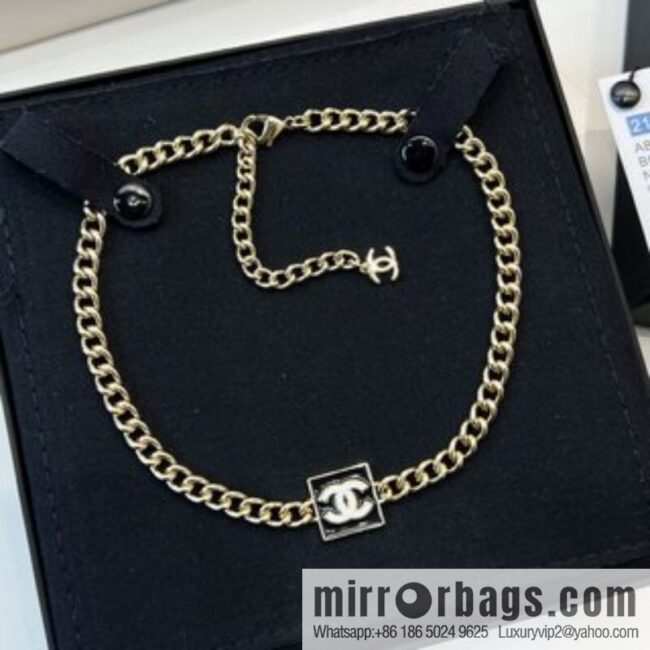 New ☑️ Chanel double c square drip necklace