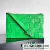 BV Baodie Bottega Veneta Replica Luxury Handbag, model; 691407 New version CASSETTE triangular buckle oil wax leather, shoulder backpack parrot green