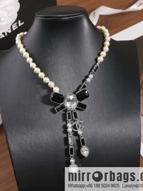 2023112013032664-800x800bzbyy52ywrv135142_20250704215110.jpg ☀️New ☑️ Chanel pearl bow necklace