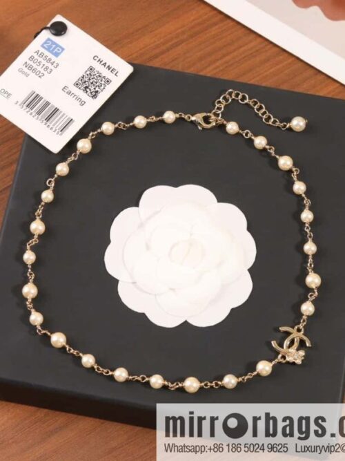 IMG_0007-800x800n3vlsnnc04x135188_20250704215251.jpg ☀️New ☑️ Chanel Clover Pearl Necklace